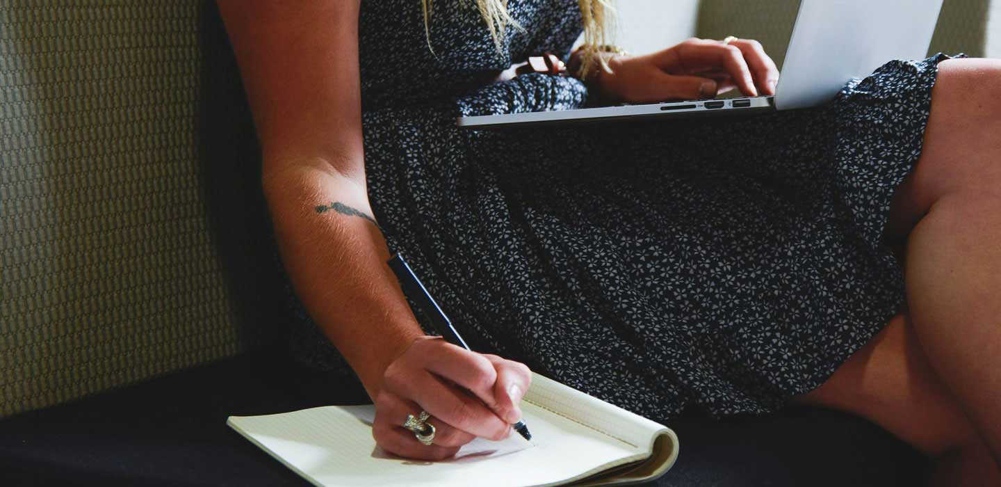 #slidecaption2 1